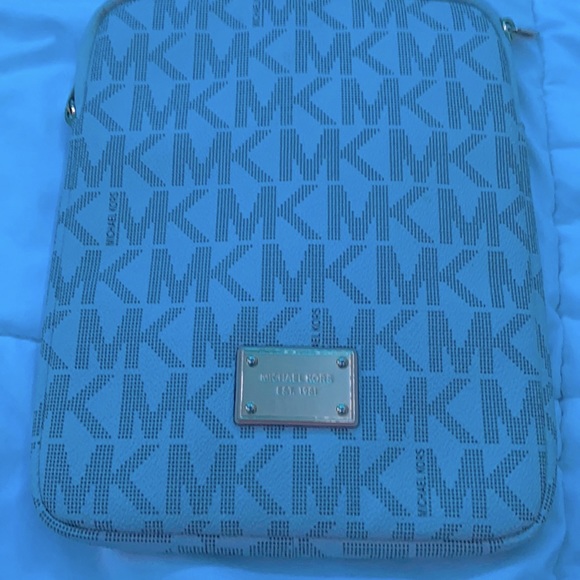 Michael Kor I pad case